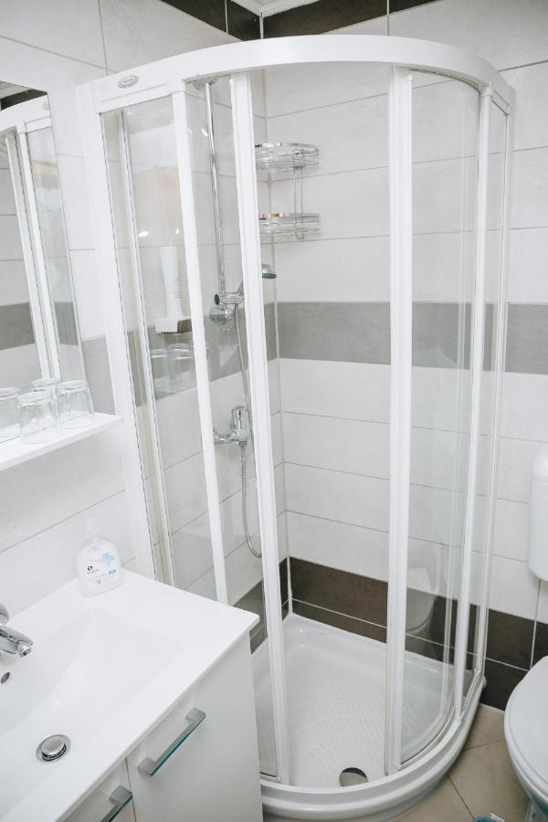 Grom Ribno Apartments Bled Buitenkant foto